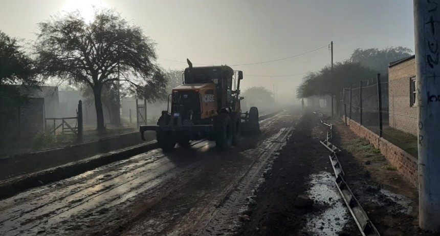 EL MUNICIPIO CONTINÚA CON EL PAVIMENTO, BACHEOS Y ARREGLOS DE CALLES