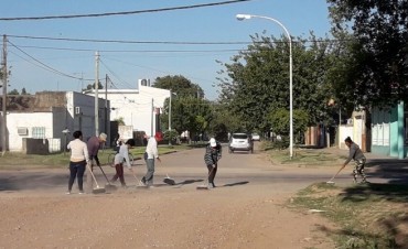 LA SECRETARÍA DE SERVICIOS PÚBLICOS CONTINÚA LOS TRABAJOS DE LIMPIEZA DE LA CIUDAD