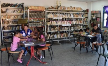 LA BIBLIOTECA MUNICIPAL MARCELO DE PHILLIPPIS CONTINÚA CON ACTIVIDADES DURANTE EL VERANO