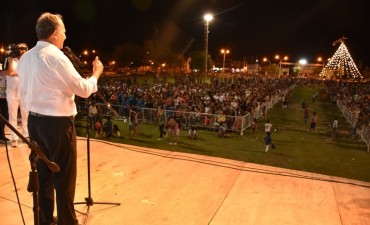 ESPECTACULAR ADELANTO DE LOS SÚPER CARNAVALES 2018 EN LA PRESENTACIÓN DE LAS COMPARSAS VILLANGELENSES