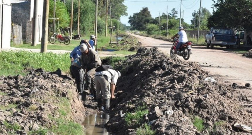 EL MUNICIPIO INTENSIFICA EL TRABAJO DE LIMPIEZA Y MANTENIMIENTO DE LA CIUDAD