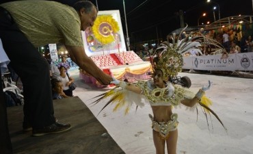 LAS COMPARSAS INFANTILES LLENARON DE TERNURA Y ALEGRÍA LA PRIMERA NOCHE DE SÚPER CARNAVALES 2017