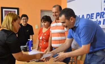 MINISTERIO DE INDUSTRIA Y MUNICIPIO ENTREGARON ASISTENCIA A MICRO PYMES