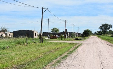 SERVICIOS PÚBLICOS COLOCÓ RIPIO EN LA CALLE PADRE EDUARDO HRYNIEWICK 