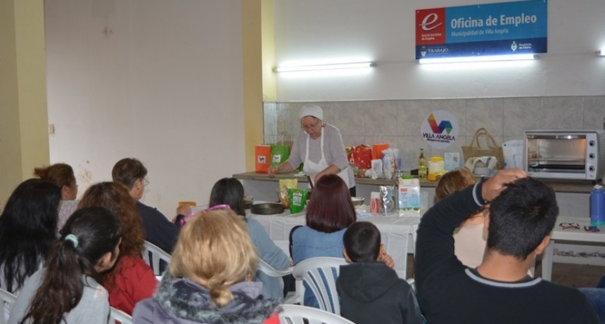 EL MUNICIPIO ASISTE A 57 BENEFICIARIOS DEL PROGRAMA DE CELIAQUÍA E INCLUYÓ UN TALLER ANUAL DE COCINA GRATUITO