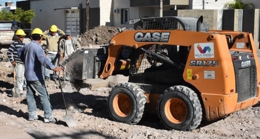 EL MUNICIPIO REALIZÓ LA REPARACIÓN DEL BACHE EN HUNGRÍA Y RIVADAVIA