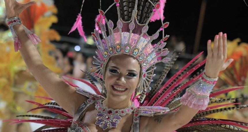 GRAN NOCHE DE INAUGURACIÓN DE LOS SÚPER CARNAVALES 2020 EN VILLA ÁNGELA