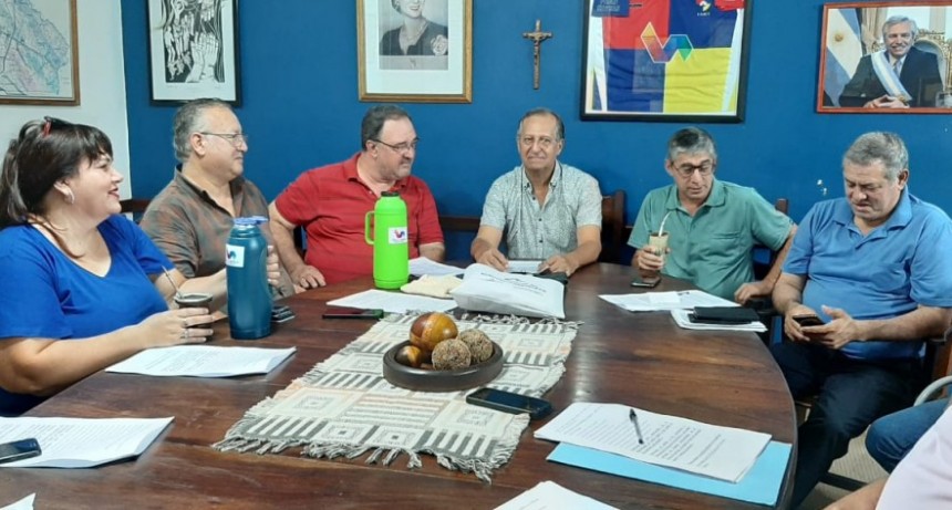 EL INTENDENTE PAPP CONVOCÓ A SU GABINETE PARA REORDENAR Y PLANIFICAR EL SISTEMA ADMINISTRATIVO