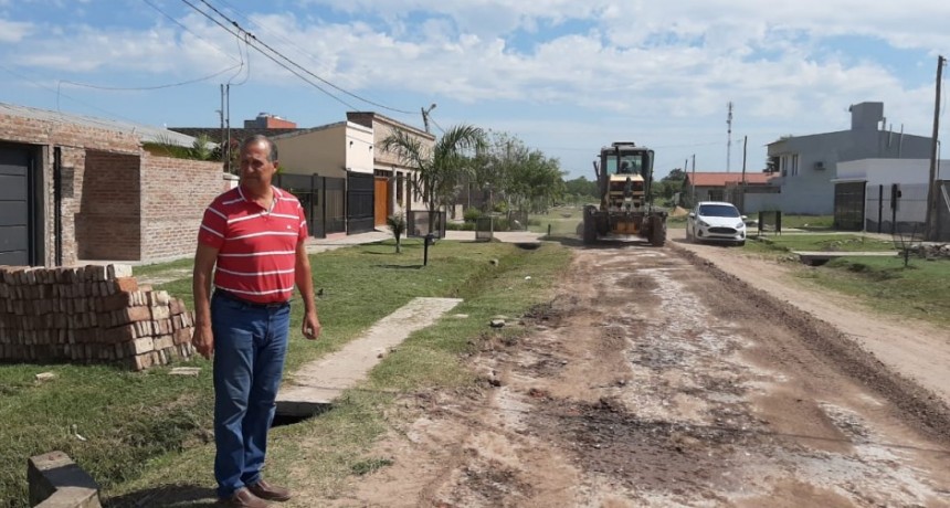 EL INTENDENTE PAPP SUPERVISÓ EL OPERATIVO DE MEJORA DE CALLES EN EL BARRIO JUDICIAL