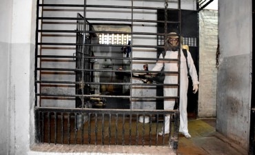 EL MUNICIPIO DE VILLA ÁNGELA FUMIGÓ LA ALCAIDÍA LOCAL PARA PREVENIR CASOS DE DENGUE