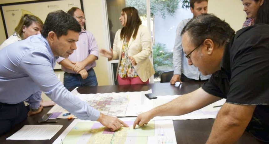 ÚLTIMOS DETALLES PARA PRESENTAR EL PROYECTO DE ORDENANZA DE ZONIFICACIÓN DEL USO DEL SUELO EN VILLA ÁNGELA