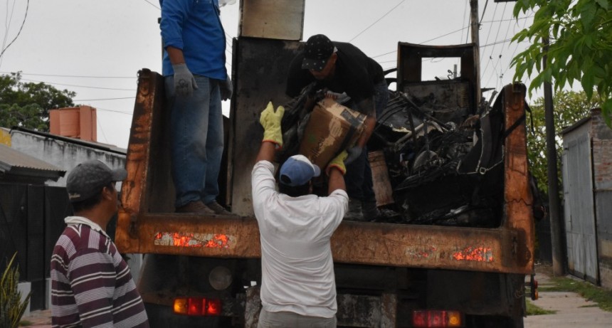EL MUNICIPIO DE VILLA ÁNGELA REFUERZA EL DESCACHARRADO