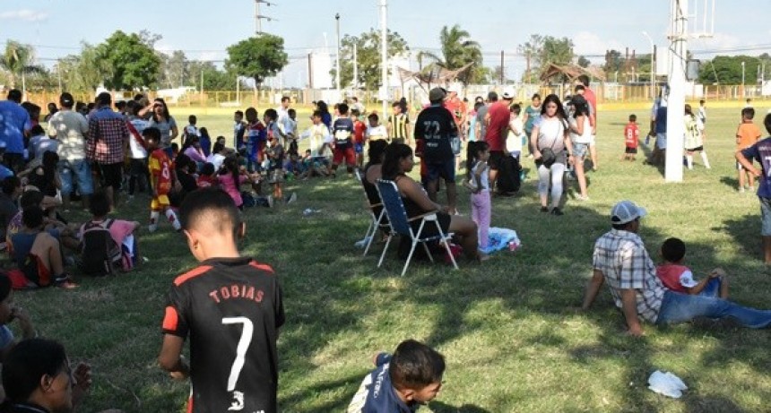 CON 52 EQUIPOS COMENZÓ LA TRADICIONAL LIGA COMUNITARIA DE FÚTBOL INFANTIL