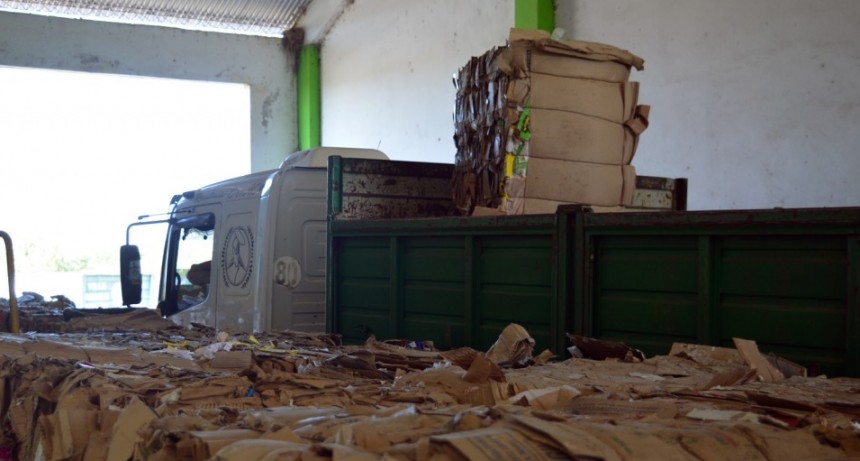 LA MUNICIPALIDAD REALIZÓ LA PRIMERA VENTA DE MATERIAL RECICLADO DEL AÑO