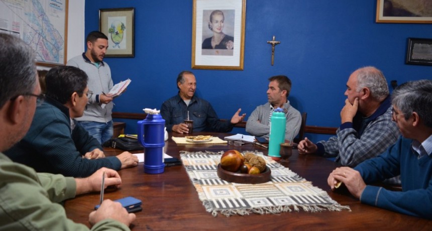 EL INTENDENTE PAPP PRESENTÓ AL INGENIERO JULIO MARTIGNAGO COMO NUEVO RESPONSABLE DE LA AGENCIA DE DESARROLLO LOCAL DEL MUNICIPIO