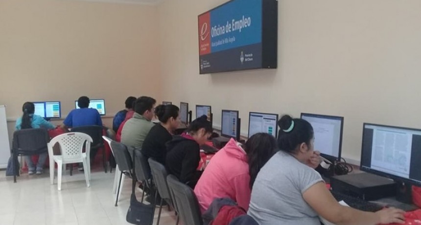 LA OFICINA DE EMPLEO MUNICIPAL DESARROLLA CURSOS DE CAPACITACIÓN PROFESIONAL