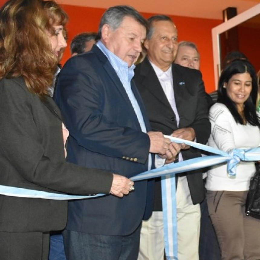 EL INTENDENTE Y EL PRESIDENTE DEL INSTITUTO DE CULTURA INAUGURARON LA 15° FERIA DEL LIBRO