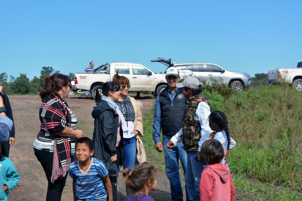 FUNDACIÓN MUCHAS VISITÓ LOS SECTORES AFECTADOS POR INUNDACIONES