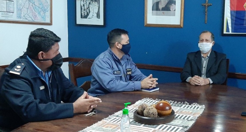 ADALBERTO PAPP RECIBIÓ AL NUEVO COMISARIO MAYOR JUAN RAMÓN DUARTE