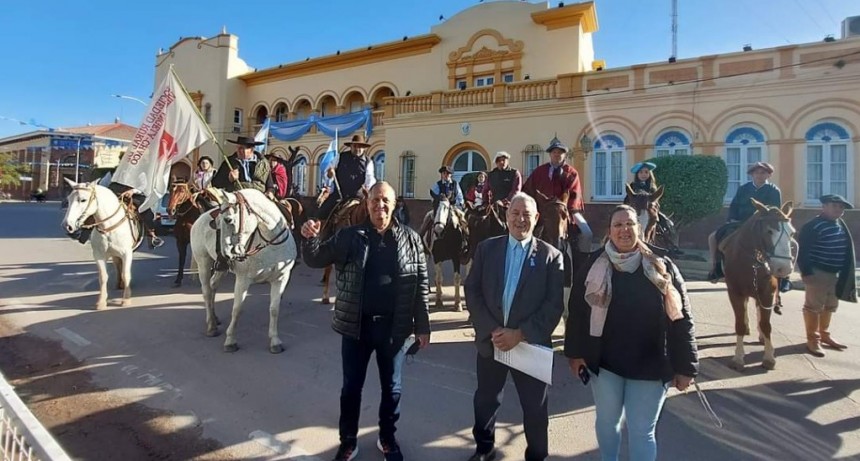 PAPP DESTACÓ LA CABALGATA GAUCHESCA QUE 