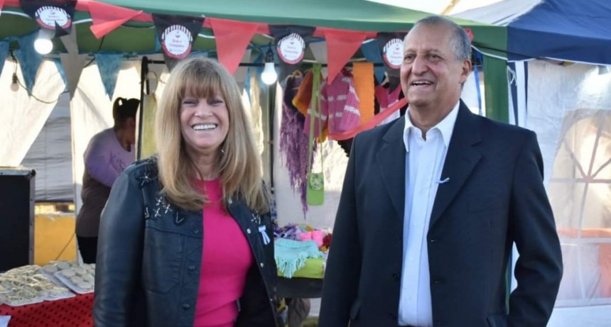 EL INTENDENTE PAPP ACOMPAÑÓ LA PRESENTACIÓN DEL LIBRO DE LA PRESIDENTA DEL STJ DEL CHACO, EMILIA VALLE