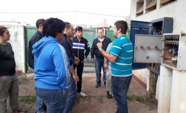 EL MUNICIPIO ACOMPAÑA A LOS ALUMNOS DE LA UEGP N° 172 EN SUS PRÁCTICAS 