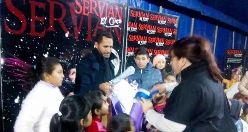 NIÑOS DEL PEQUEÑO HOGAR N°4 PARTICIPARON DE LA FUNCIÓN DEL CIRCO SERVIAN