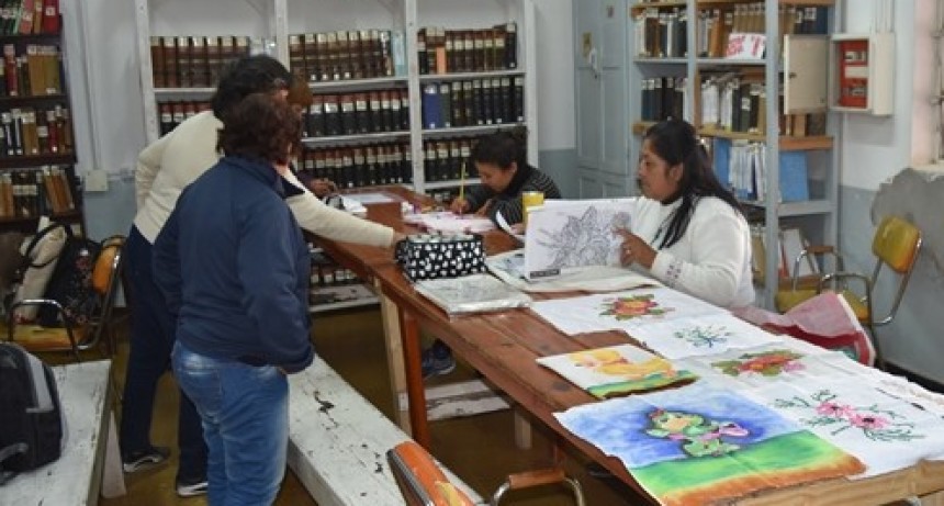 LA SECRETARÍA DE CULTURA MUNICIPAL BRINDA CURSOS INTENSIVOS Y TALLERES GRATUITOS
