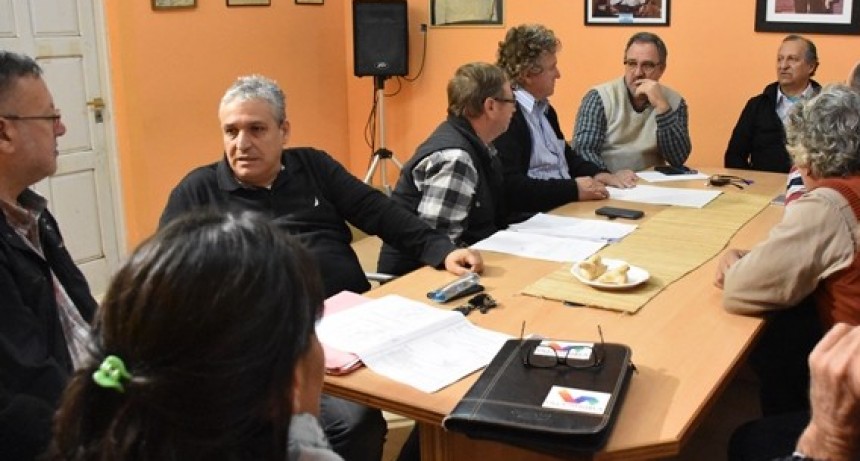 PAPP SE REUNIÓ CON REPRESENTANTES DE CARVAL: COOPERATIVISTAS BUSCAN UN TERRENO PARA TRASLADAR SU PLANTA