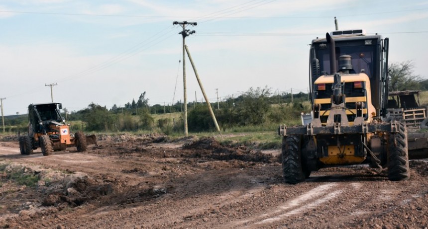MUNICIPIO CONTINÚA TAREAS DE PERFILADO EN LA CIUDAD