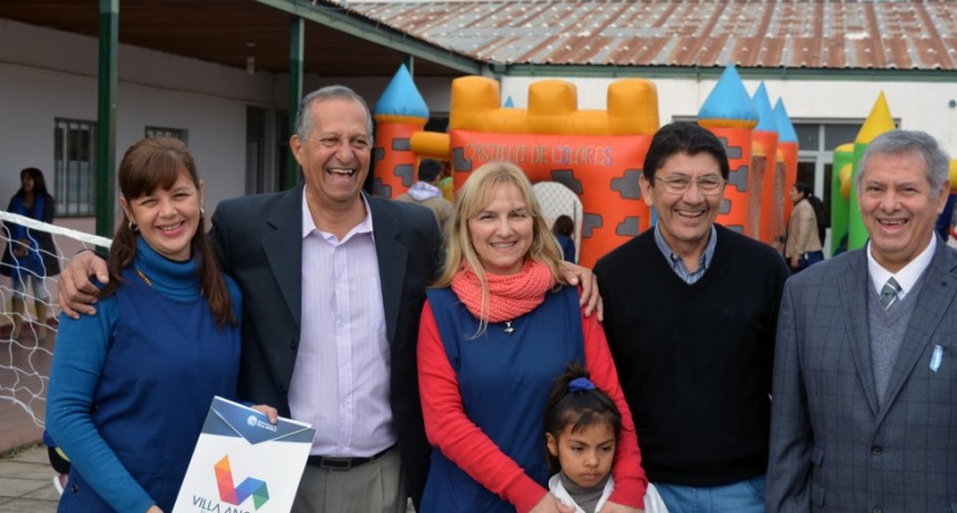 EN EL ANIVERSARIO DE LA ESCUELA “CLAUDIO ZAPICO”, EL INTENDENTE PAPP DESTACÓ EL COMPROMISO DE LOS DOCENTES