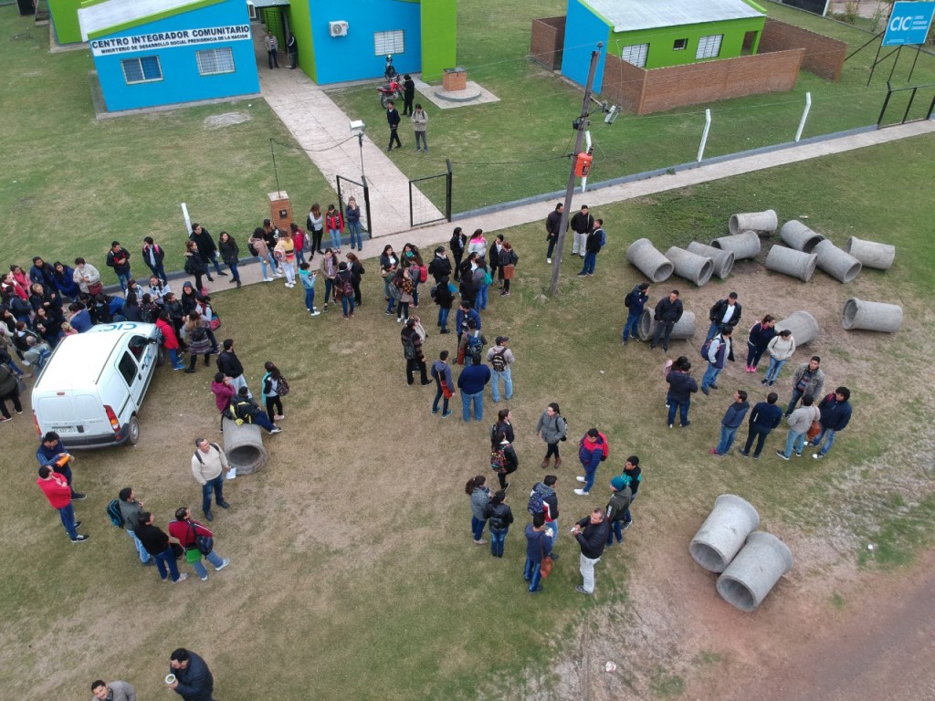 MÁS DE 150 ALUMNOS DE LA UEGP N° 172 VISITARON LA COMUNIDAD DE 