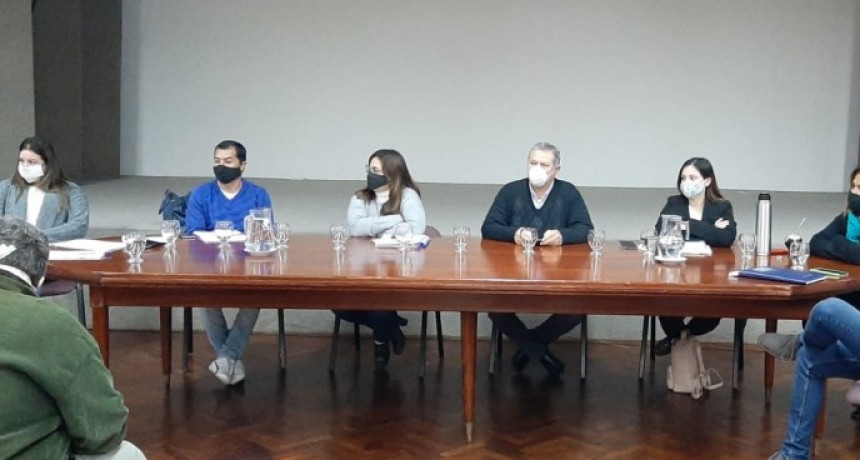 EL MUNICIPIO DE VILLA ÁNGELA SOLICITA A NACIÓN LA APERTURA DE RESTAURANTES Y GIMNASIOS CON UN ESTRICTO PROTOCOLO