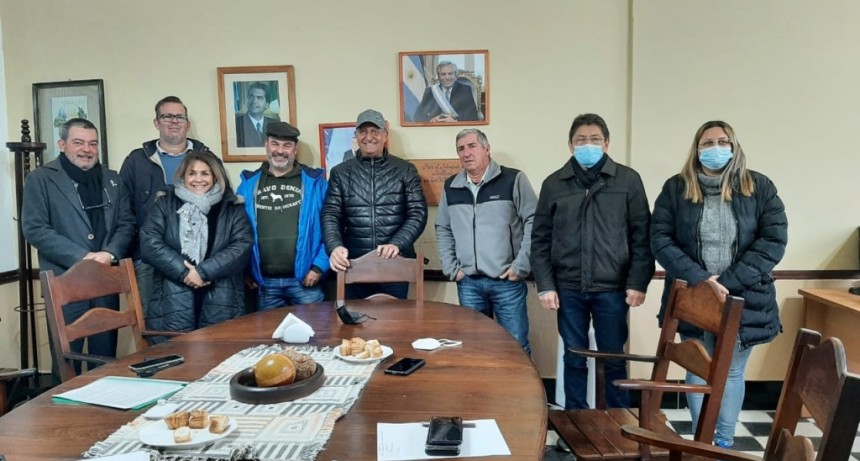 PAPP RECIBIÓ A INTEGRANTES DE LA ASOCIACIÓN DE INGENIEROS AGRÓNOMOS