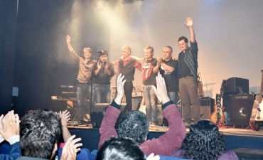 CON APOYO MUNICIPAL LA OCTAVA CELEBRÓ SUS 15 AÑOS EN LA CASA DE LA CULTURA 