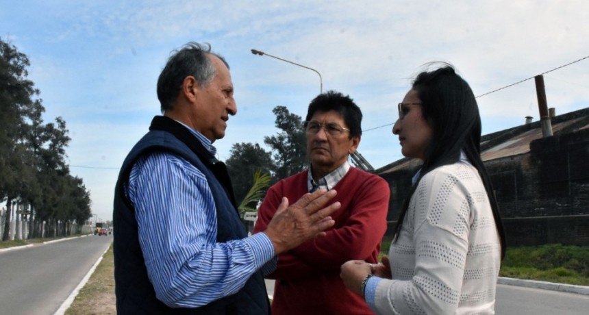 PAPP SUPERVISÓ LOS TRABAJOS DE LUMINARIA EN LA CIUDAD Y REMARCÓ LA IMPORTANCIA DE INCORPORAR NUEVOS PROFESIONALES