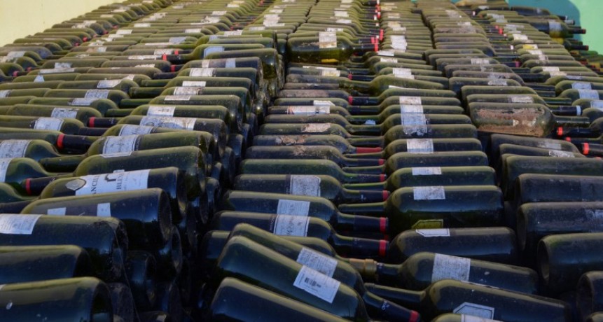 EL MUNICIPIO REALIZÓ LA VENTA DE 8500 BOTELLAS DE VIDRIO DE LA PLANTA GIRSU