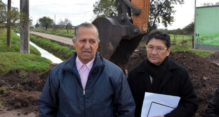 ALCANTARILLADO EN MONTEAGUDO Y SANTA FE: 