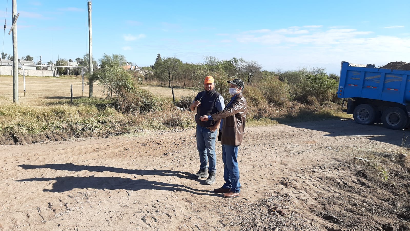 EL INTENDENTE ADALBERTO PAPP VISITÓ LA OBRA DE PAVIMENTACIÓN