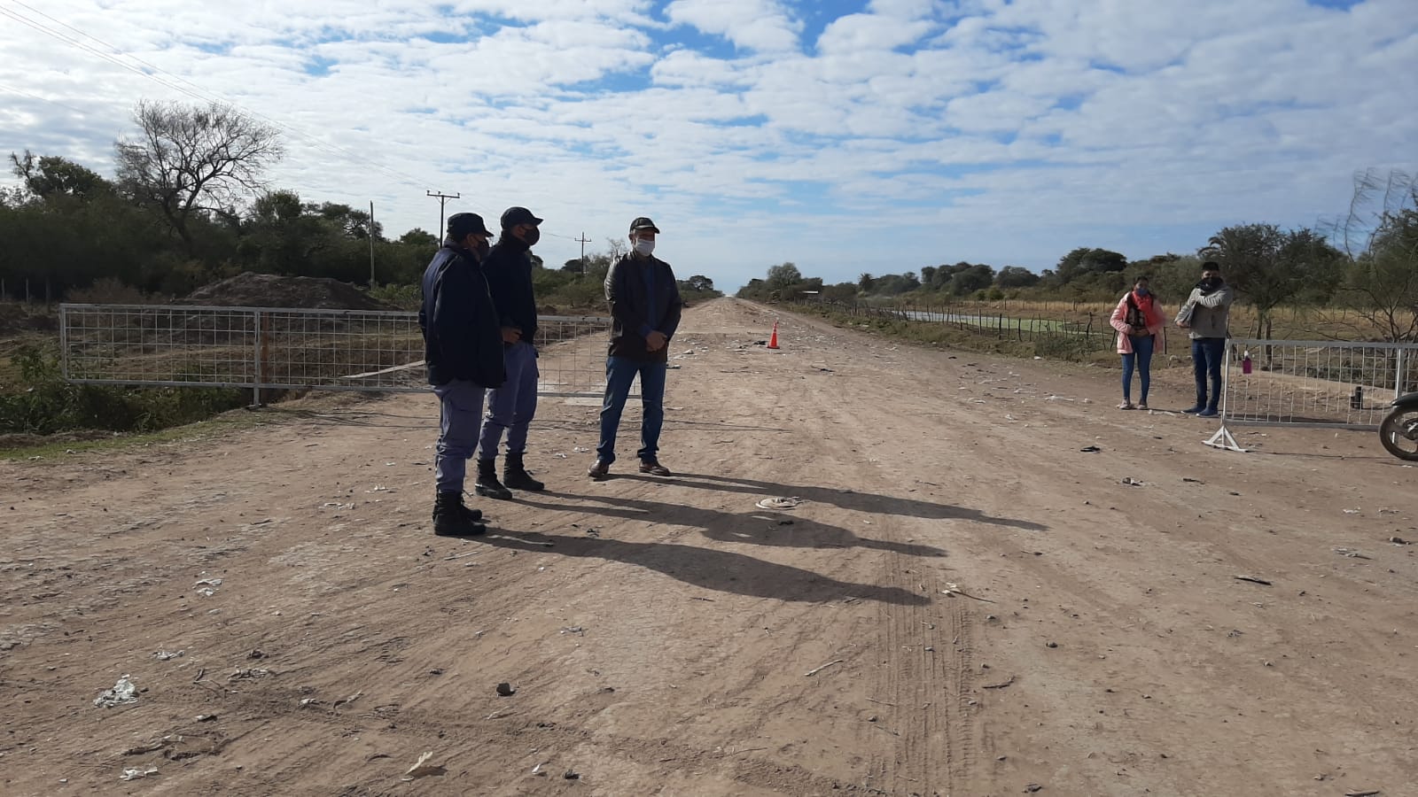 EL INTENDENTE ADALBERTO PAPP SUPERVISÓ LOS ACCESOS CON CONTROL POLICIAL Y SANITARIO