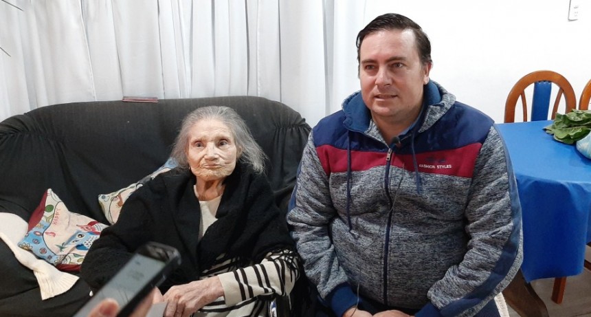 EL MUNICIPIO REALIZÓ ENTREGA DE RECONOCIMIENTO A ELSA SILVA DE SCHOPPLER