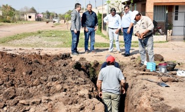 MUNICIPIO ARTICULA CON SAMEEP PARA INSTALAR 560 METROS DE CAÑERÍA DOMICILIARIA EN EL LOTE 20