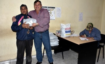 MÁS DE 40 TRABAJADORES DEL ÁREA DE RECOLECCIÓN DE RESIDUOS RECIBIERON SU INDUMENTARIA
