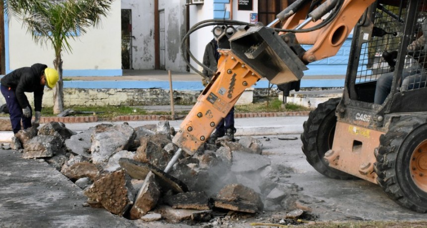 PAPP VOLVIÓ A DESTACAR EL RÁPIDO TRABAJO EN LA REPARACIÓN DE GRANDES  BACHES