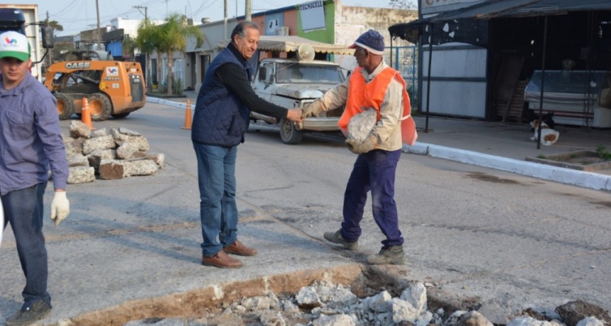 PAPP ASEGURÓ QUE SE REPARARON UNOS 26 BACHES EN LOS ÚLTIMOS TIEMPOS EN TODA LA CIUDAD DE VILLA ÁNGELA