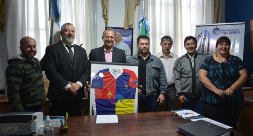 DIRIGENTES DEL COTTON RUGBY CLUB  AGRADECIERON AL INTENDENTE PAPP POR EL ACOMPAÑAMIENTO DEL MUNICIPIO
