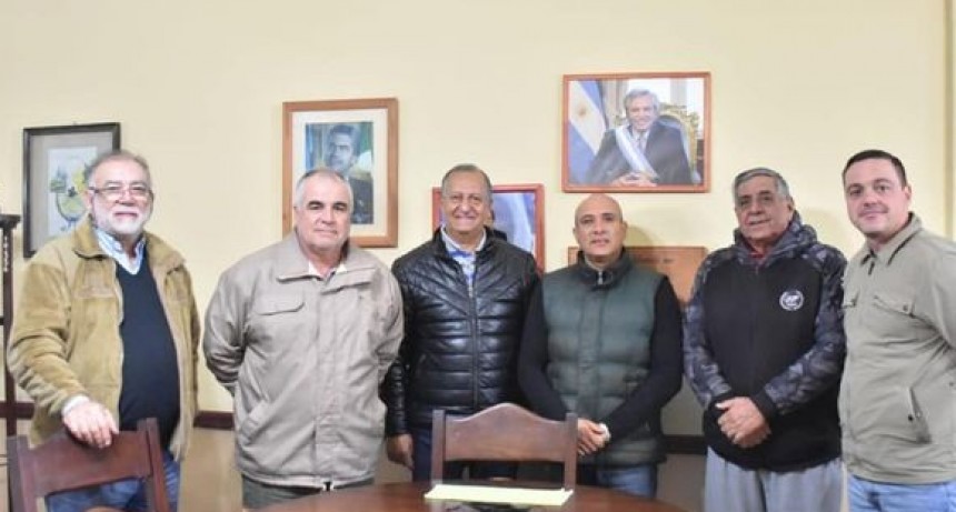 EL MUNICIPIO ACOMPAÑA LA REALIZACIÓN DEL FESTIVAL VILLA ÁNGELA VUELA 2022 ORGANIZADA POR EL AEROCLUB