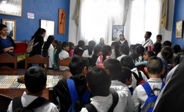 EL INTENDENTE ADALBERTO PAPP RECIBIÓ LA VISITA DE LOS ALUMNOS DE LA ESCUELA N° 663 