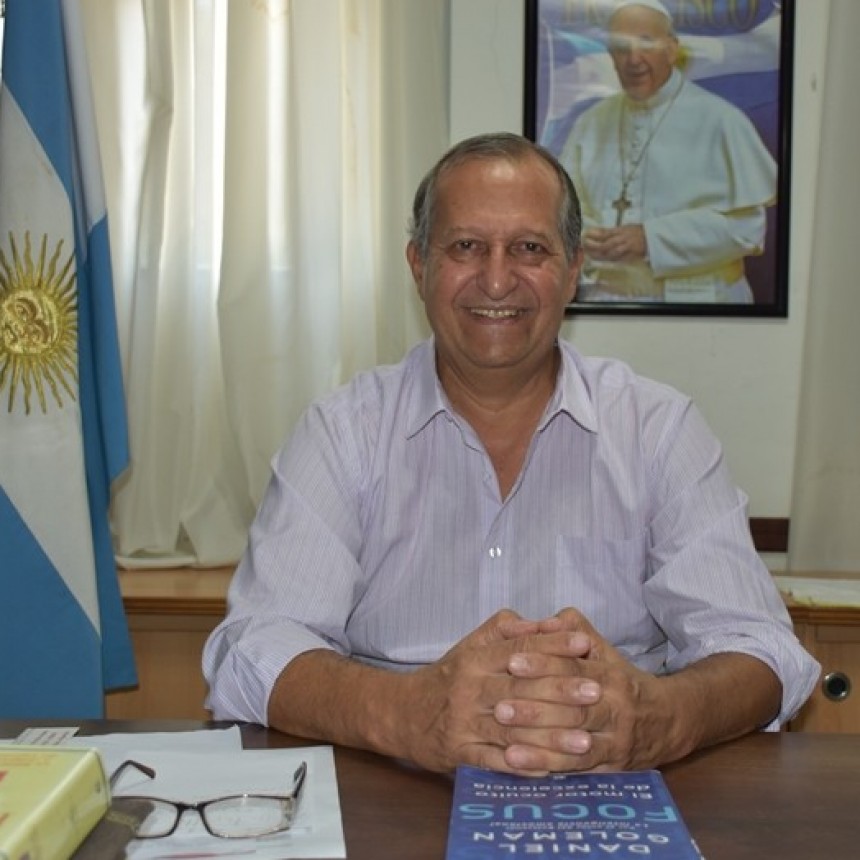 EL INTENDENTE ADALBERTO PAPP REVALORIZÓ LA IMPORTANCIA DEL TRABAJO DE LOS EMPLEADOS DE COMERCIO