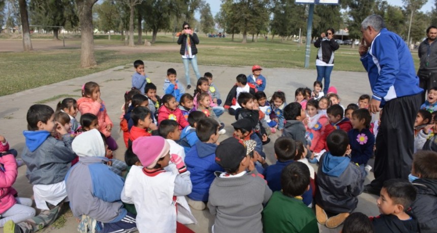 EL MUNICIPIO ACOMPAÑÓ EL FESTEJO DE ALUMNOS DE LA ESCUELA PRIMARIA N° 663 EN EL CAMPING “HUGO ARECE”